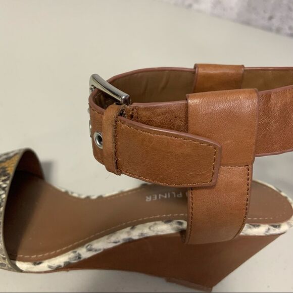 DONALD J pliner paras snakeskin print leather wedge ankle strap sandals - Picture 11 of 14